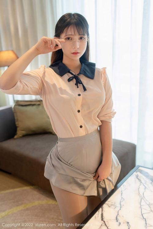 美女黄色大片女人录像的相关介绍