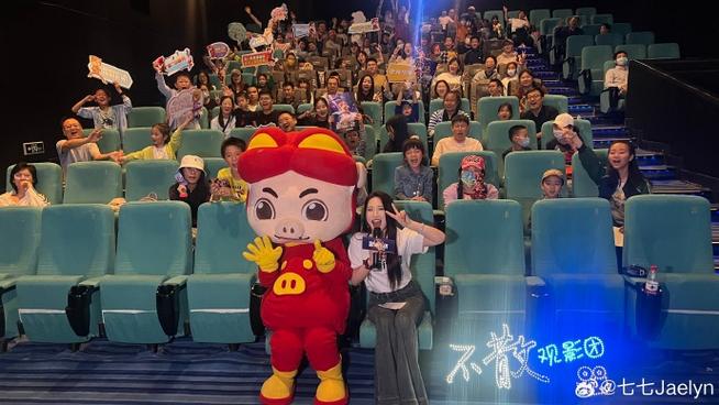 美女av毛片在线观看的相关介绍