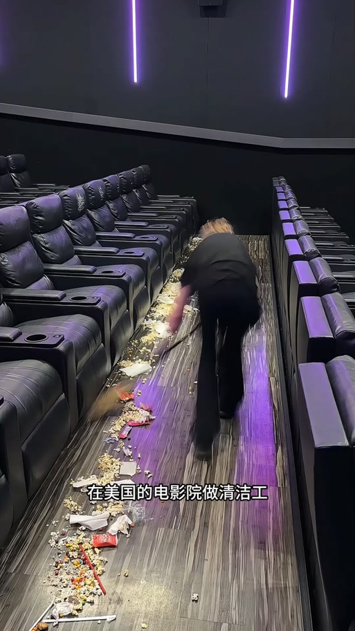 女性裤衩上有黄色分泌物的相关介绍