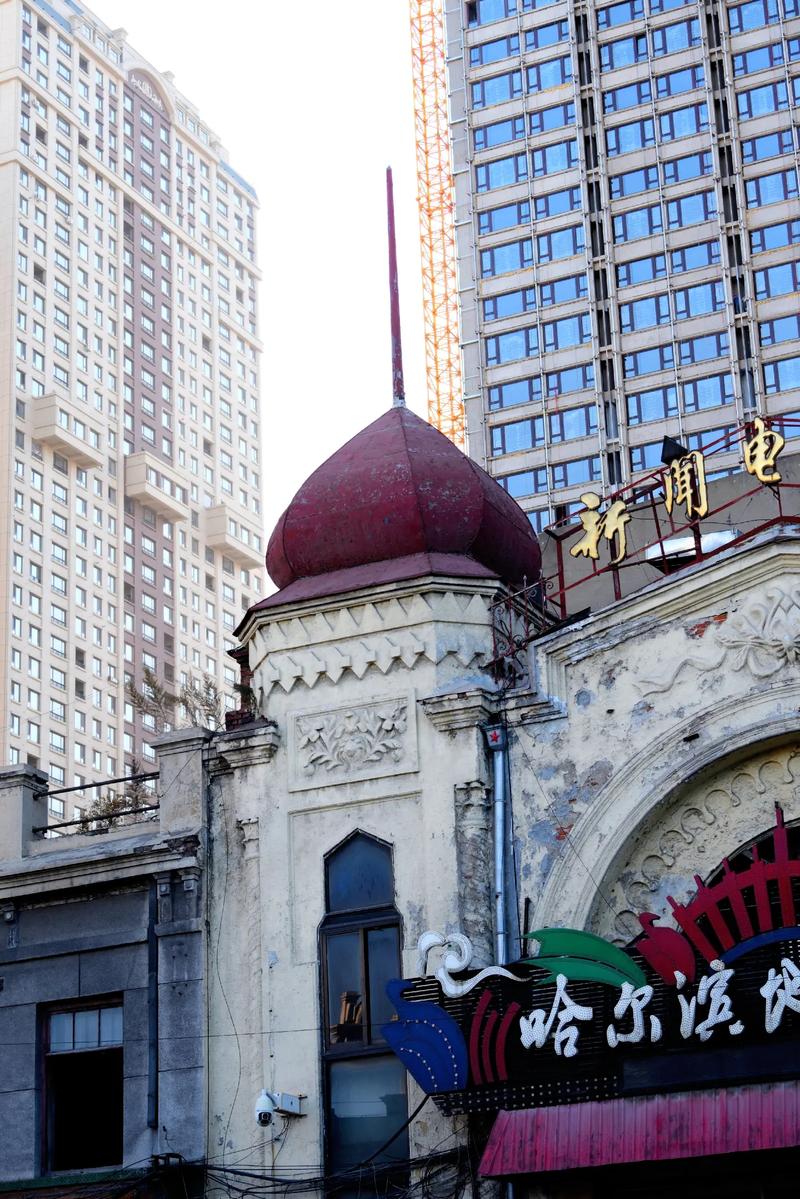 把美女老师上了的相关介绍