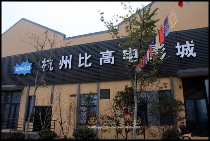 搭讪人妻中出无套的相关介绍