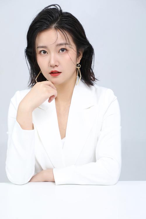 搭讪人妻中出在线的相关介绍