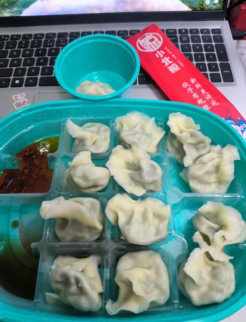 搭讪名媛人妻中文字幕的相关介绍