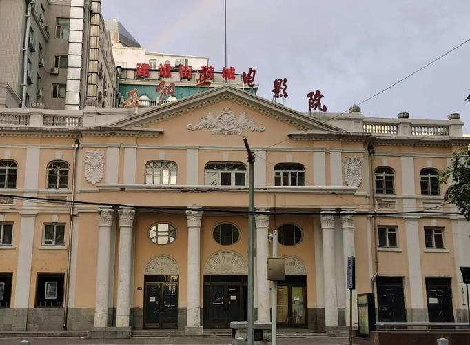 人妻少妇短篇的相关介绍