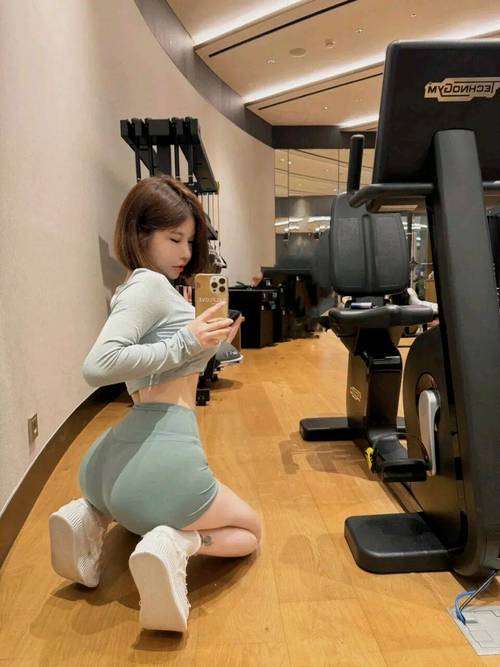 日韩 人妻 啪啪的相关介绍