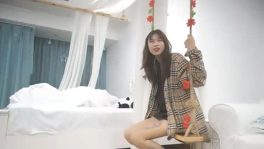 搭讪素人妻中出一区二区在线的相关介绍