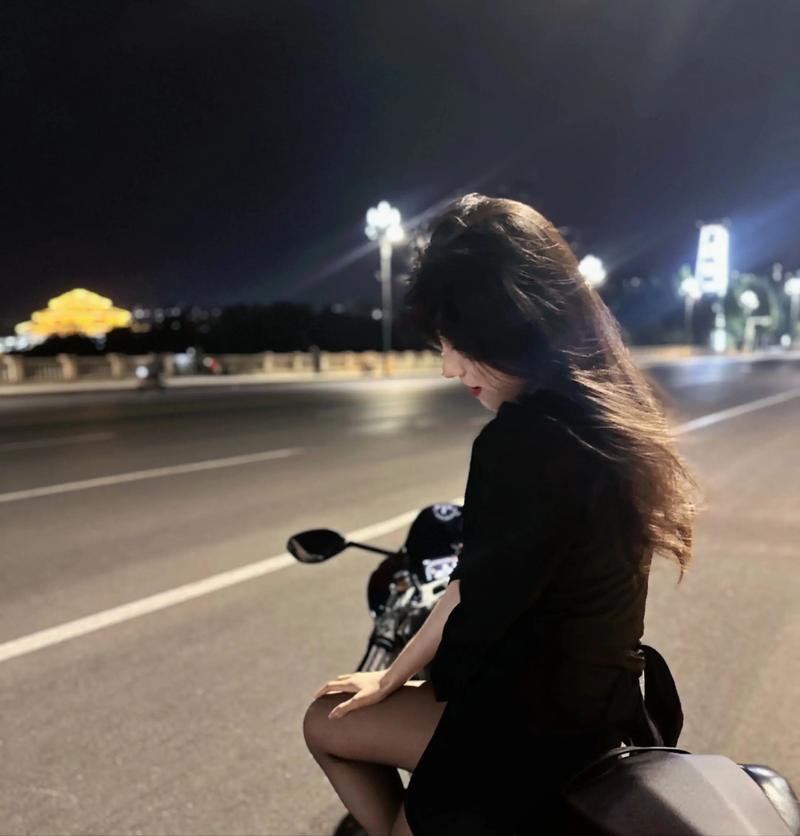 老师让我舔她视频的相关介绍