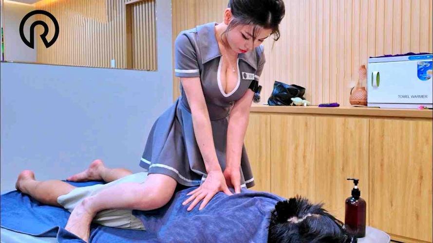 gogo人体艺术美女大尺度摄影的相关介绍