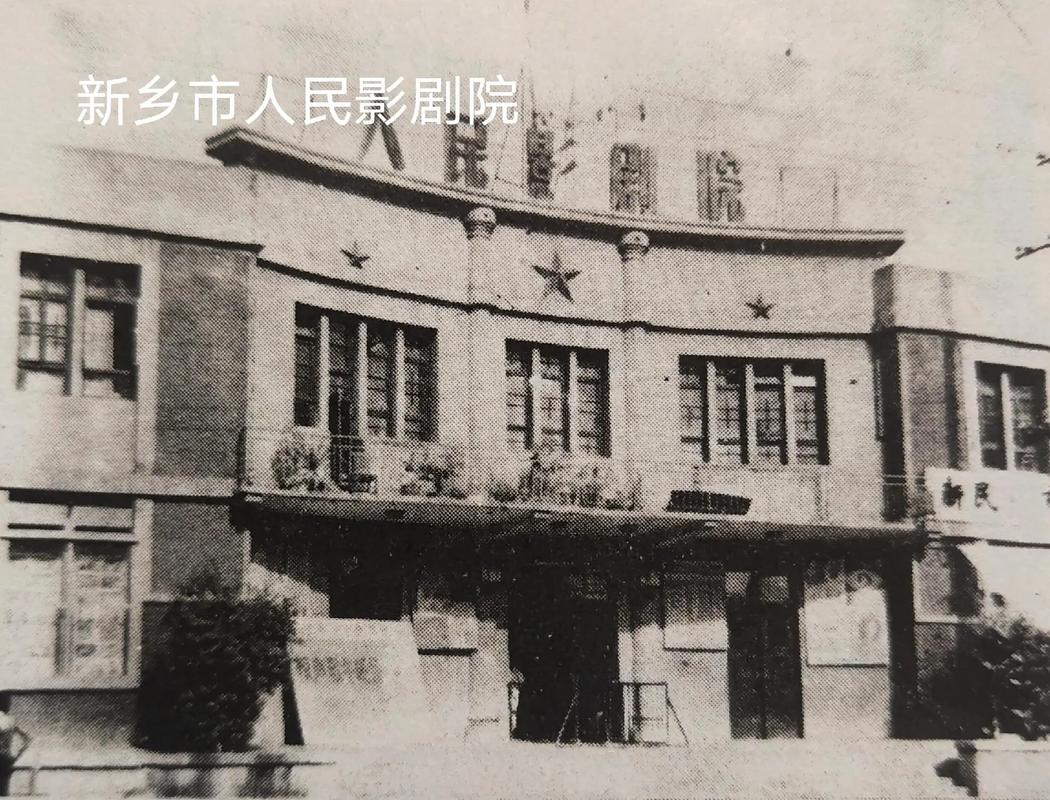国产自拍精品绯色的相关介绍