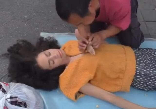 18禁国产在线一区观看的相关介绍