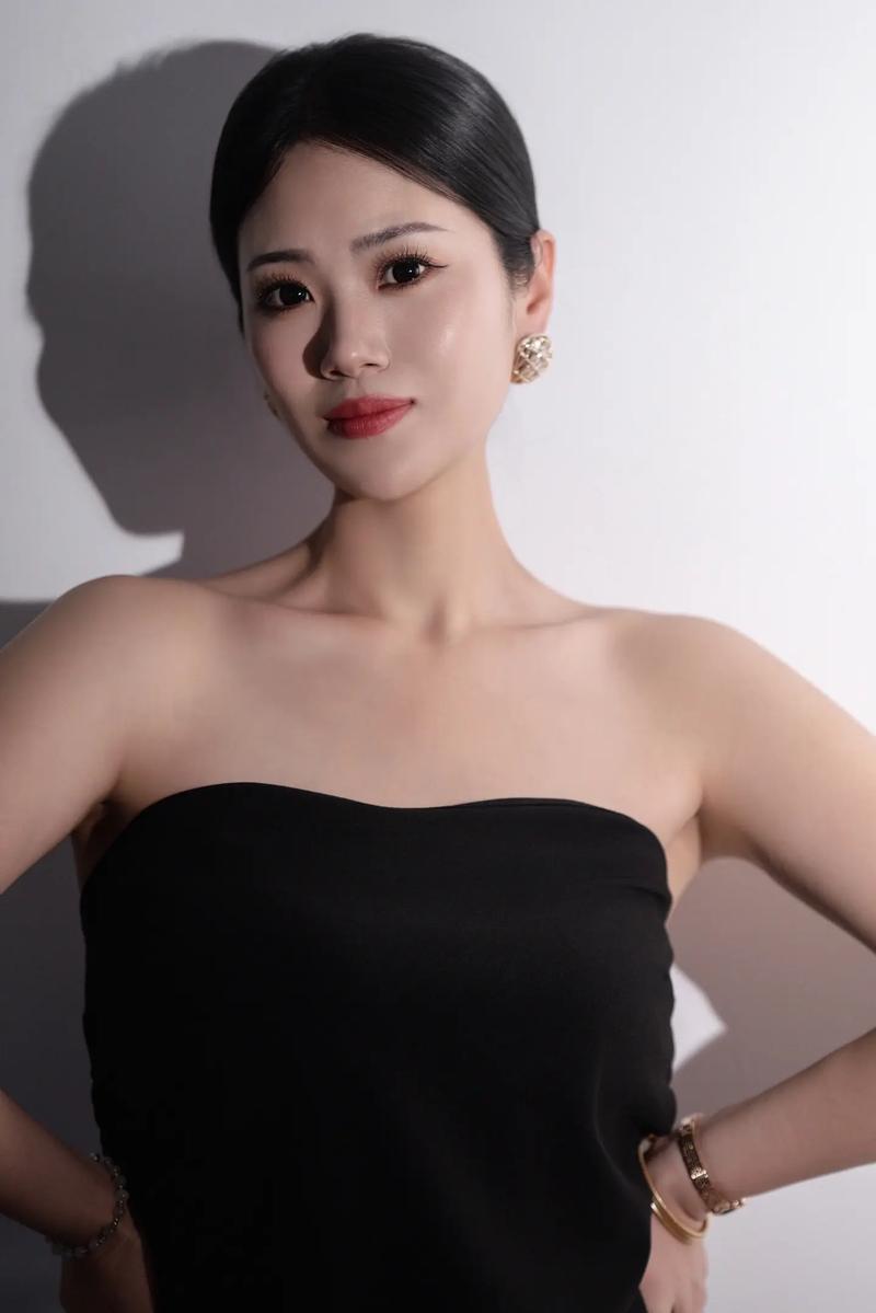 欧洲女人的天堂av的相关介绍